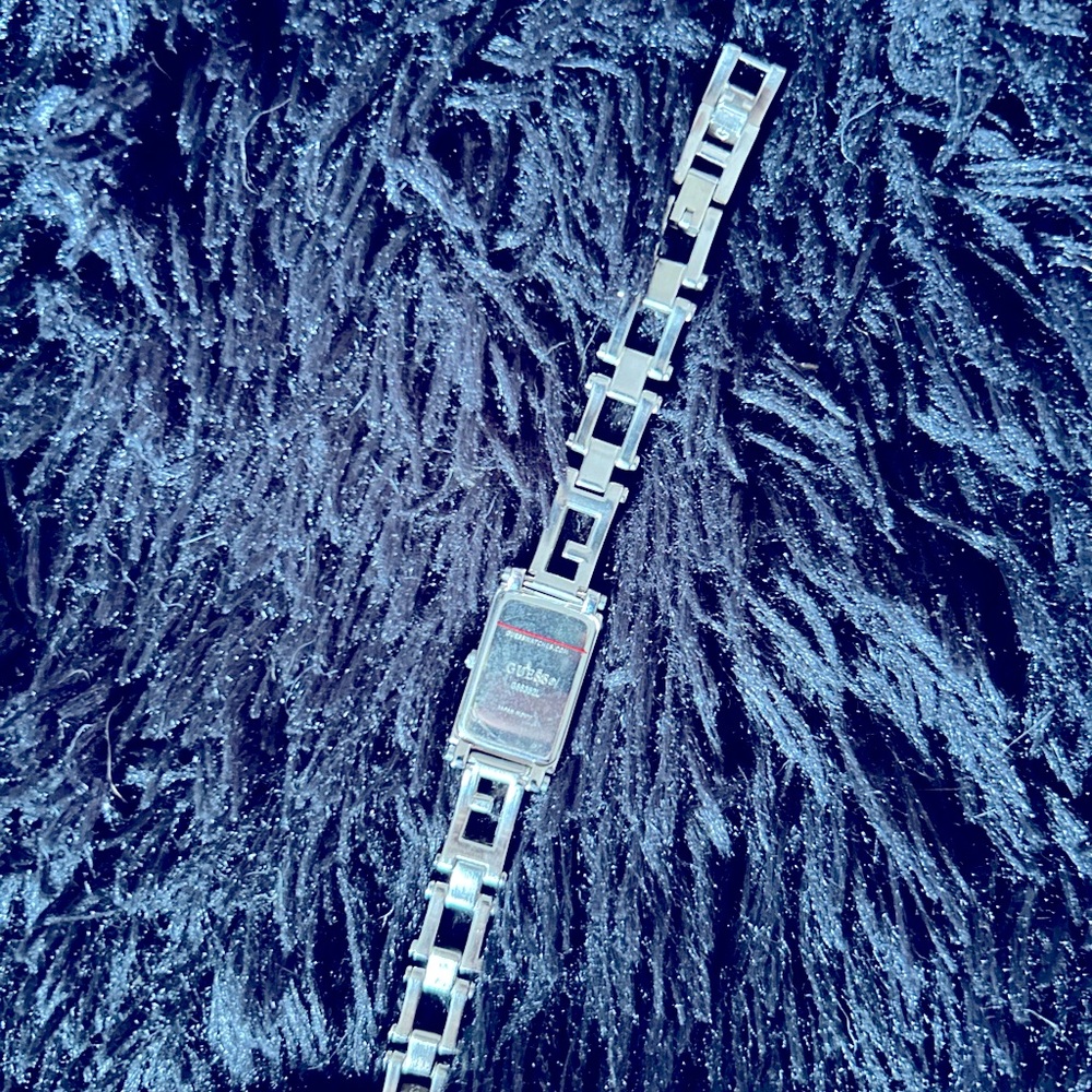 Guess Watch - Picture 5 of 6